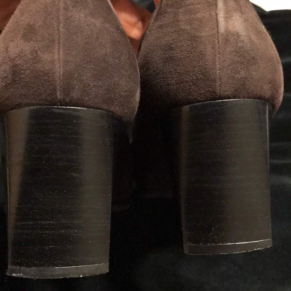 Stuart Weitzman Pumps - image 5